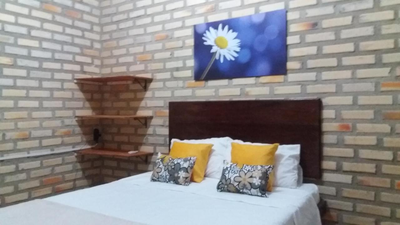 Отель Recanto Das Flores Praia de Pipa Экстерьер фото